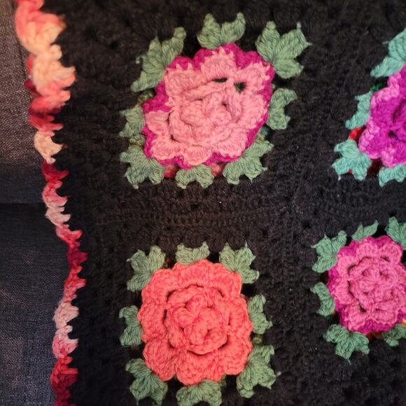 Granny Square Crochet Afghan Flower Rose Colorful Throw Black Multicolor 56X 64 - Picture 2 of 5